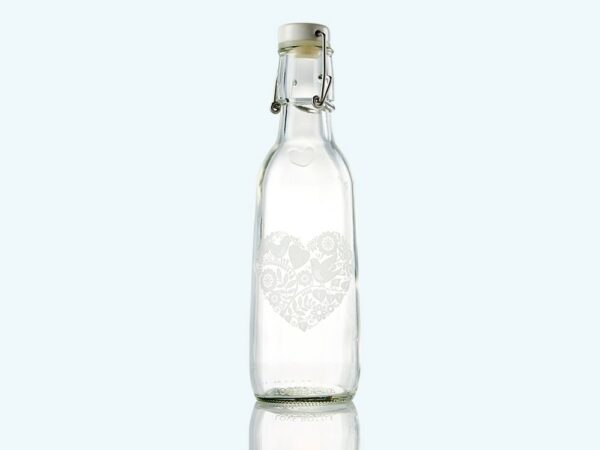 Elegance Love Water Bottle