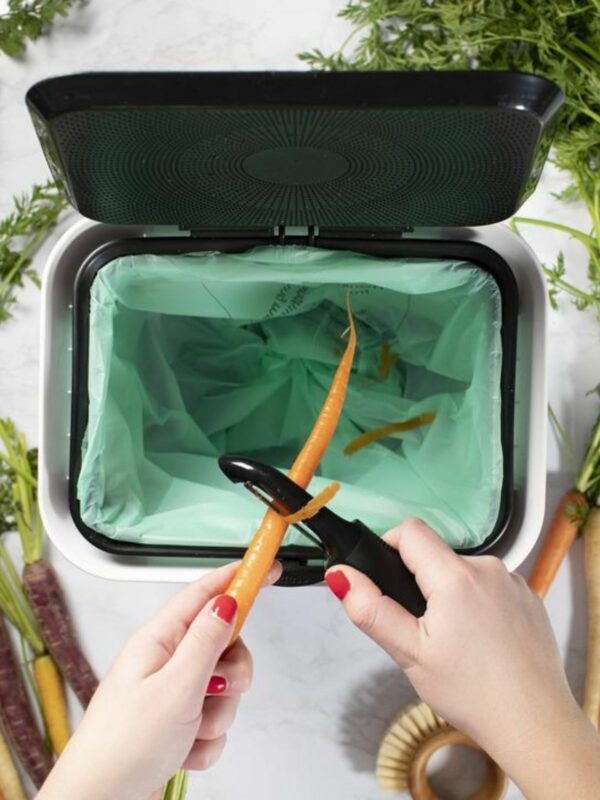 Odor-Free Kitchen Compost Collector Bin